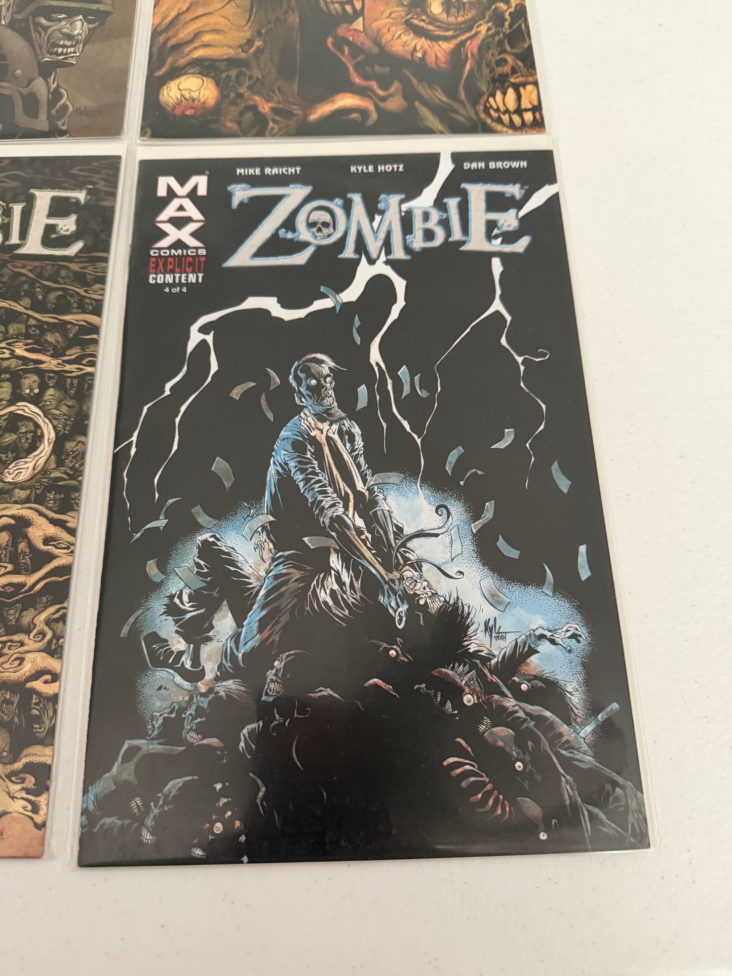 MAX Comics ZOMBIE 1-4 Limited Series *